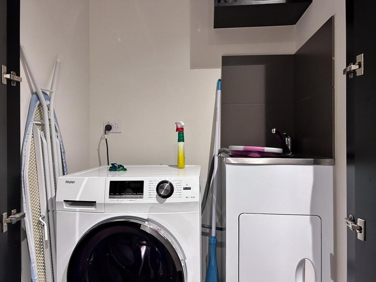 Relaxed 1Br1Ba City View Apt Wifi In Cbd Melbourne City Exterior foto